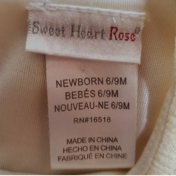 🏠  Baby Dress Sweet Heart Rose Newborn 6-9 months - Picture 5 of 7